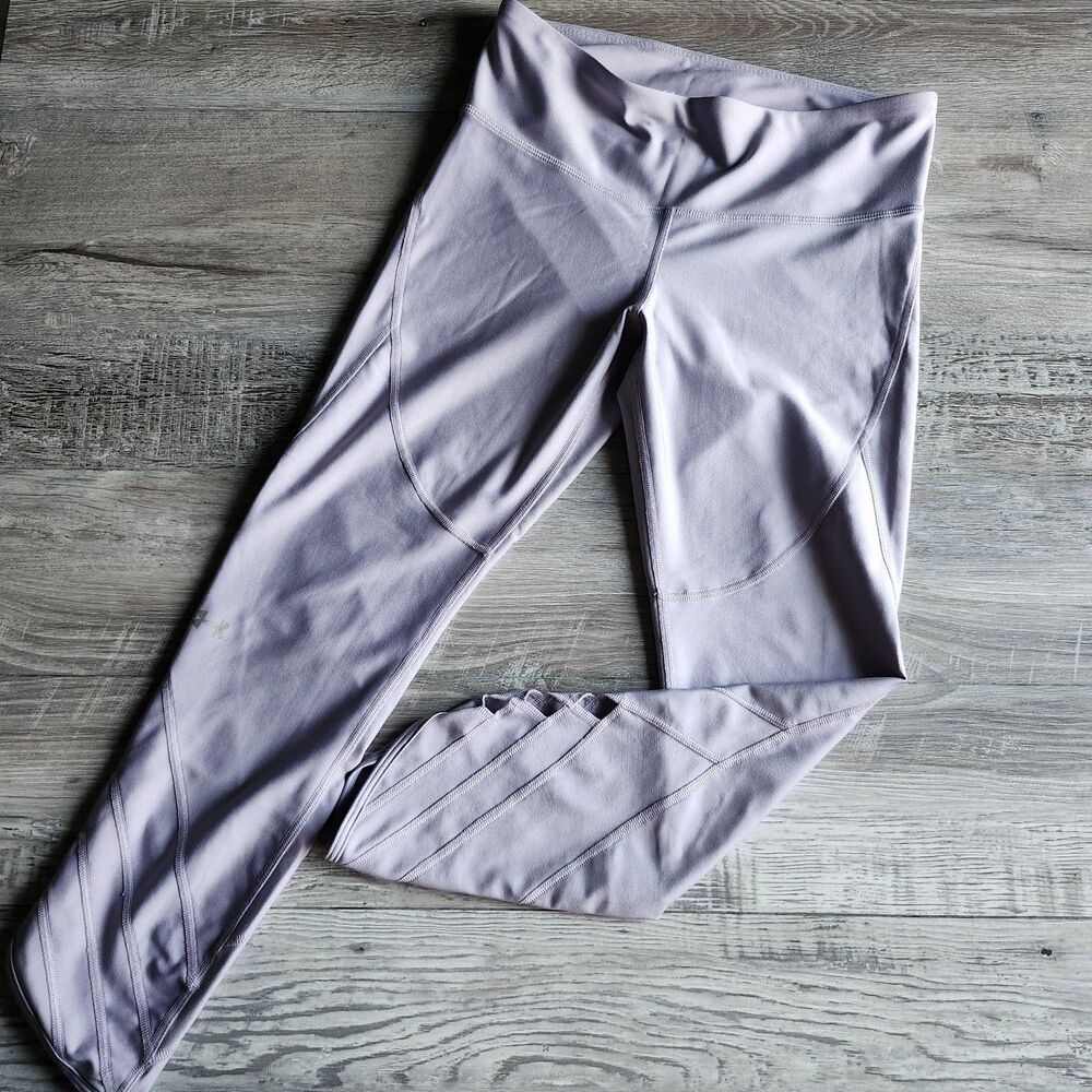 (L) Under Armour leggings